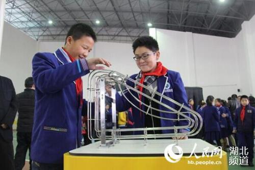 参观光学技术博物馆