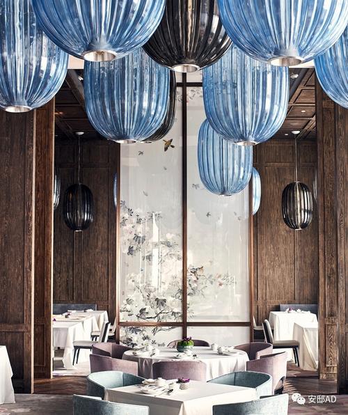 未来的浮动餐厅