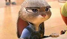 总会想起靠在椅背上的你