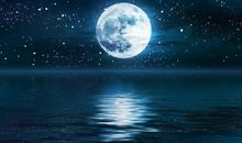 寄托在月亮中的思念