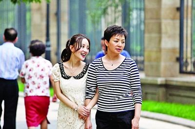 我幸福生活的背后
