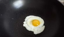 做煎鸡蛋