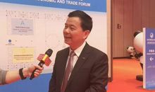 宣传进博会采访