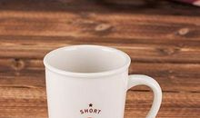 一个美丽的水杯