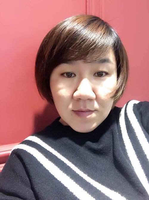 我看见她了
