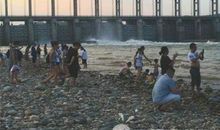 沙滩玩耍的作文