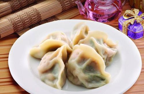 爱裹在饺子里