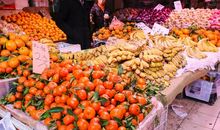 菜市场上的一幕