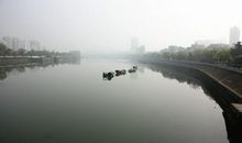 美丽的河心公园