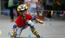 别怕自己勇敢地站起来