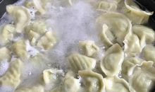 包饺子真不容易