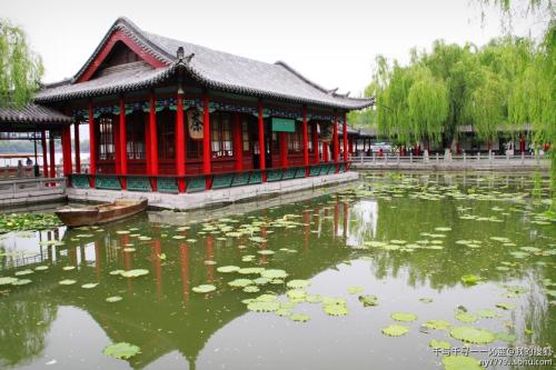大明湖一日游