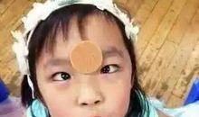 挤眉弄眼吃饼干四年级作文