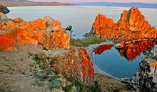 回眸历史，眺望未来