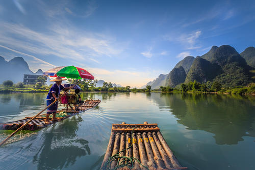 阳朔遇龙河漂流
