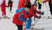 以自信的姿势前行