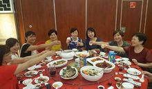 其乐融融过中秋