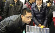 吹乒乓球过河作文