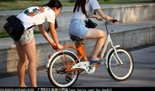 学骑成人自行车