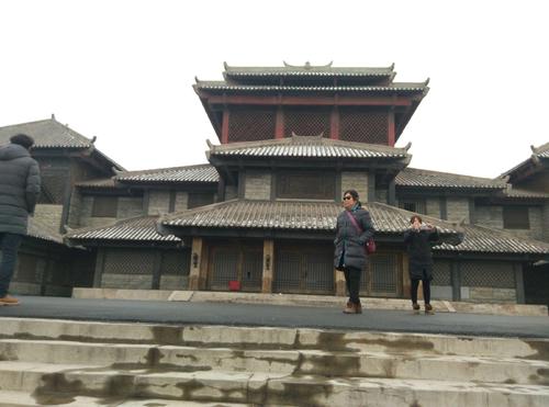 春季郊游影视城