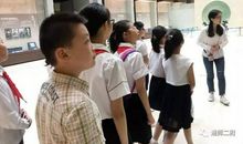 参观慈善博物馆