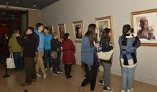 参观作品展