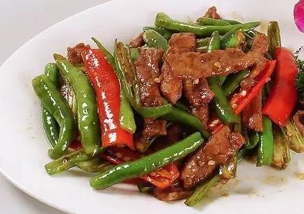 我学会了怎么用青椒炒牛肉
