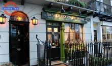 “福尔摩斯”住我家