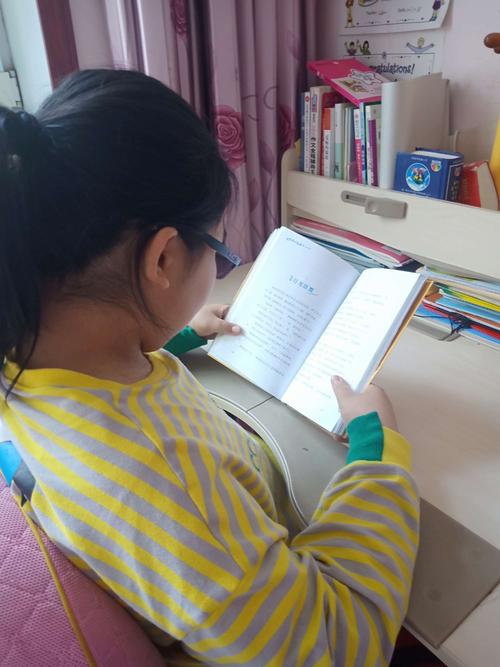 看完包里的孙悟空后