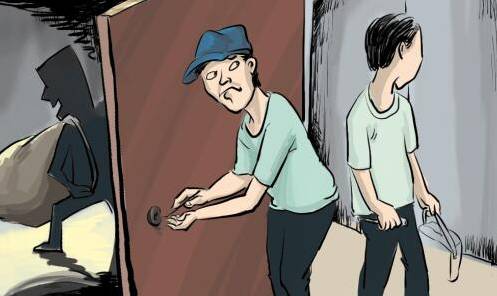 我是家里的“小偷”