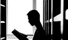 你不快乐的每一天都不是你