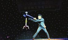 精彩的魔术表演