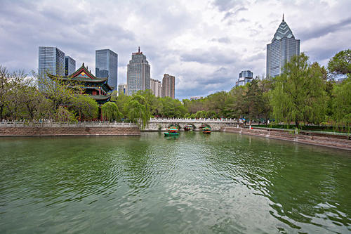 人民公园的美丽景色