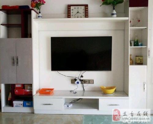 我们家三台电视机