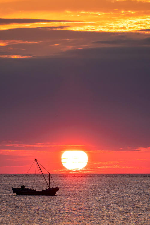 夕阳使我流连忘返
