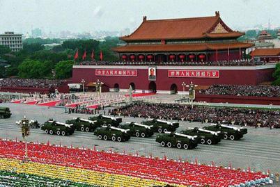 关于国庆阅兵的思考