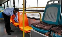 公交车上的温情