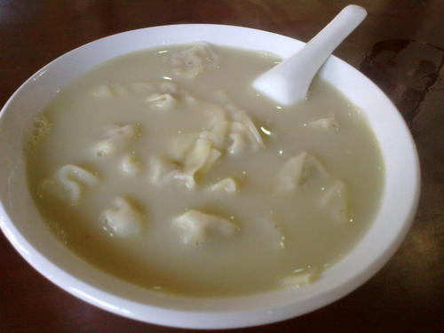 鱼汤馄饨