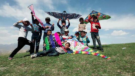 难忘的放风筝比赛