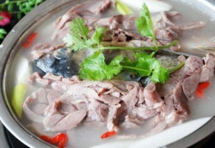 家乡羊肉汤