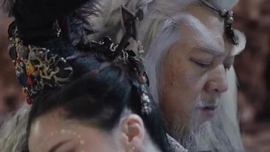 “傻”阿姨