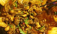 家乡的“地锅鸡”