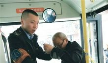 最感人的公交车司机