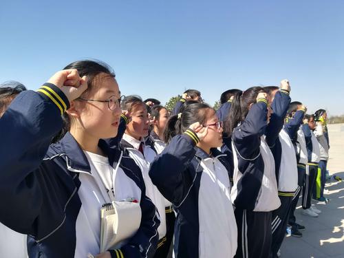 努力学习为祖国服务