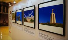 参观摄影展