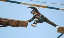 惊险的高空断桥