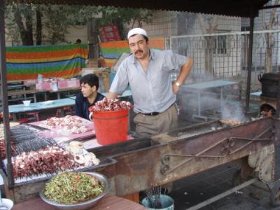 烧烤摊位的所有者