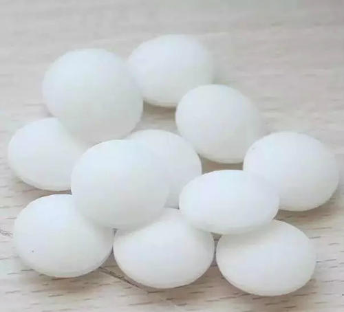 樟脑球实验