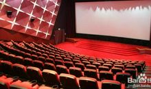 去电影院看电影