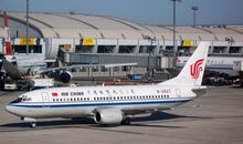 我渴望拥有一架轻盈的小飞机